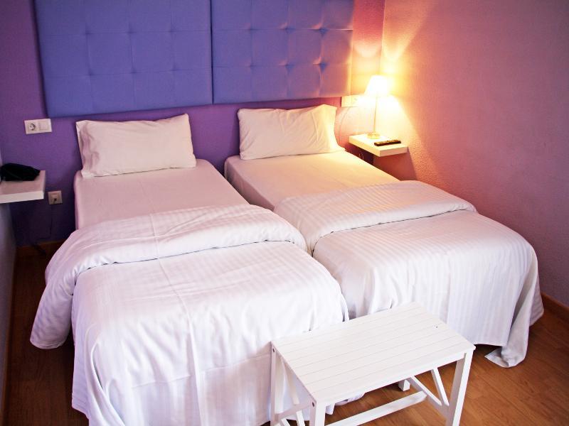 Hotel Arbre De Neu Encamp Extérieur photo